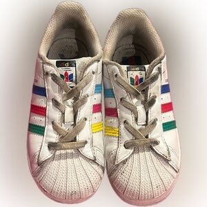 Little girl Adidas Superstar Size 10k